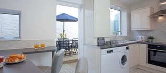 Suzie's Pad Torquay Devon