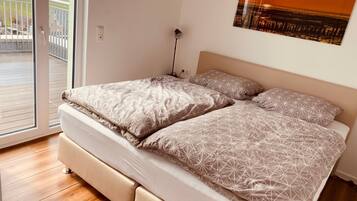 2 Schlafzimmer, Bügeleisen/Bügelbrett, kostenloses WLAN, Bettwäsche