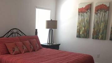 3 Schlafzimmer, Bügeleisen/Bügelbrett, WLAN, Bettwäsche