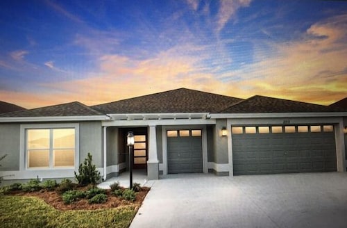 Newer Golf Front Home on Lowlands Golf Course, Village of Marshbeen