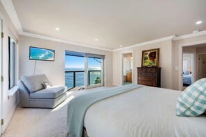 4 bedrooms, iron/ironing board, travel crib, internet - Seaflower Cove: Spacious 4bd waterfront retreat (Gualala)