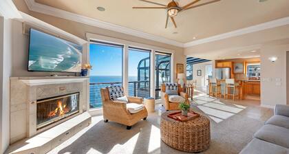 Seaflower Cove: Spacious 4bd waterfront retreat