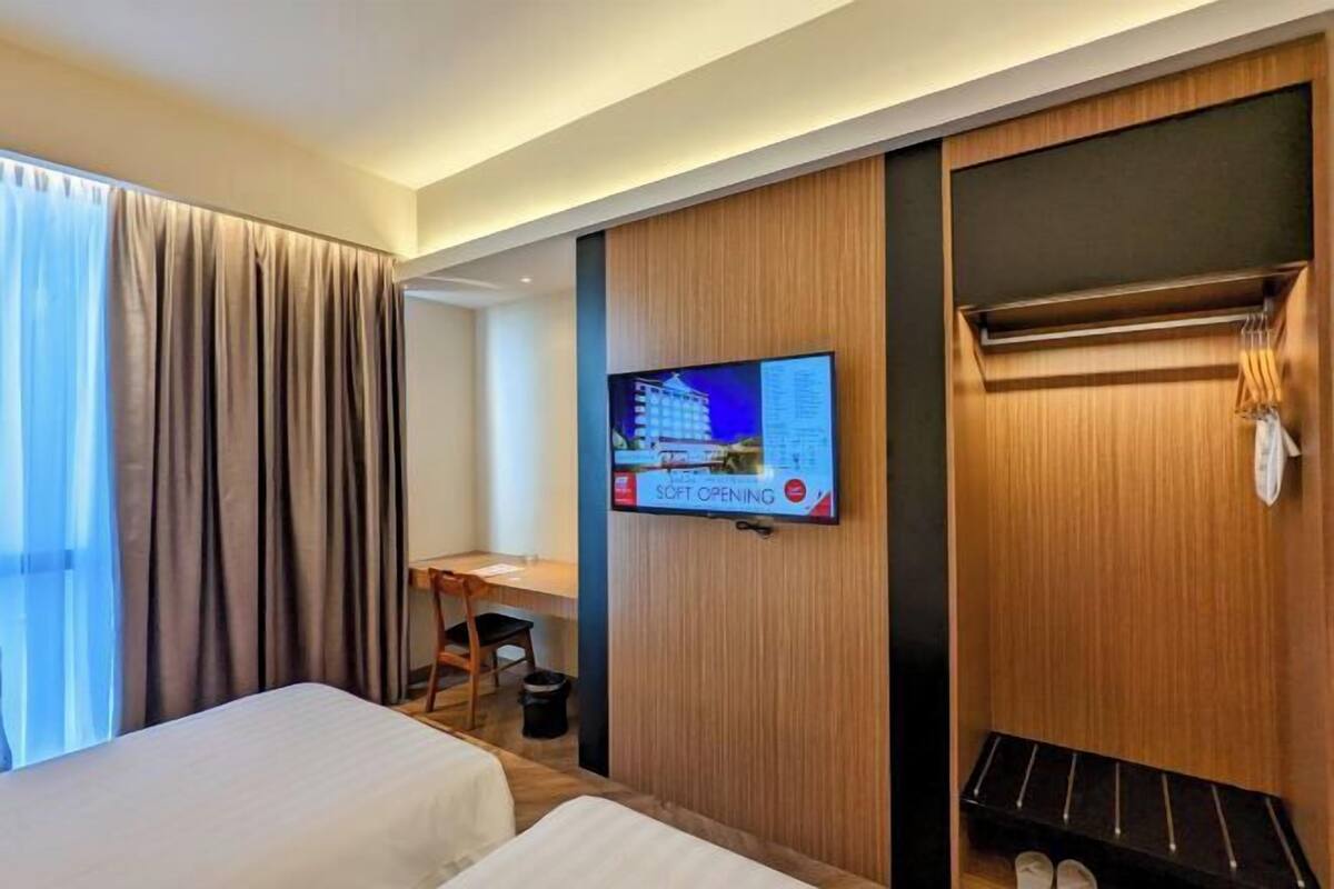 1 bedroom, minibar, in-room safe, desk