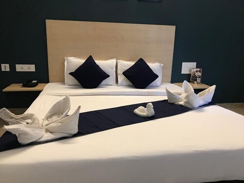 Hotel Trance Babylon Executive Stays