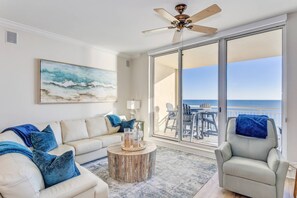 Televisión y reproductor de DVD 