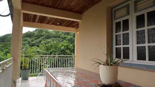 🌿Ti Cannelle  – Appartement Créole 6P by Alianskaraib
