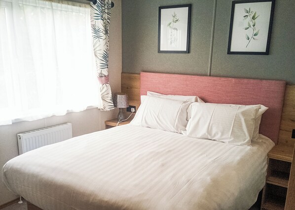 4 bedrooms, free WiFi