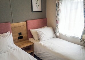 4 bedrooms, free WiFi