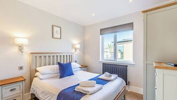 3 bedrooms, Internet