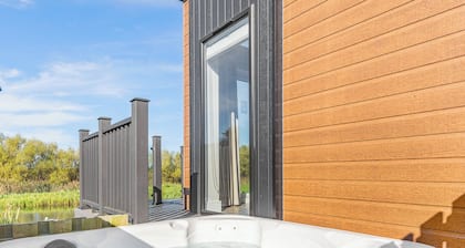 3 bedroom accommodation in Poulton-Le-Fylde