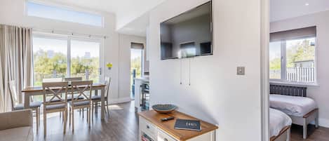 Fernseher