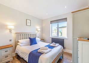 3 bedrooms, Internet