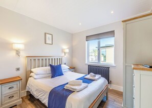 3 bedrooms, Internet