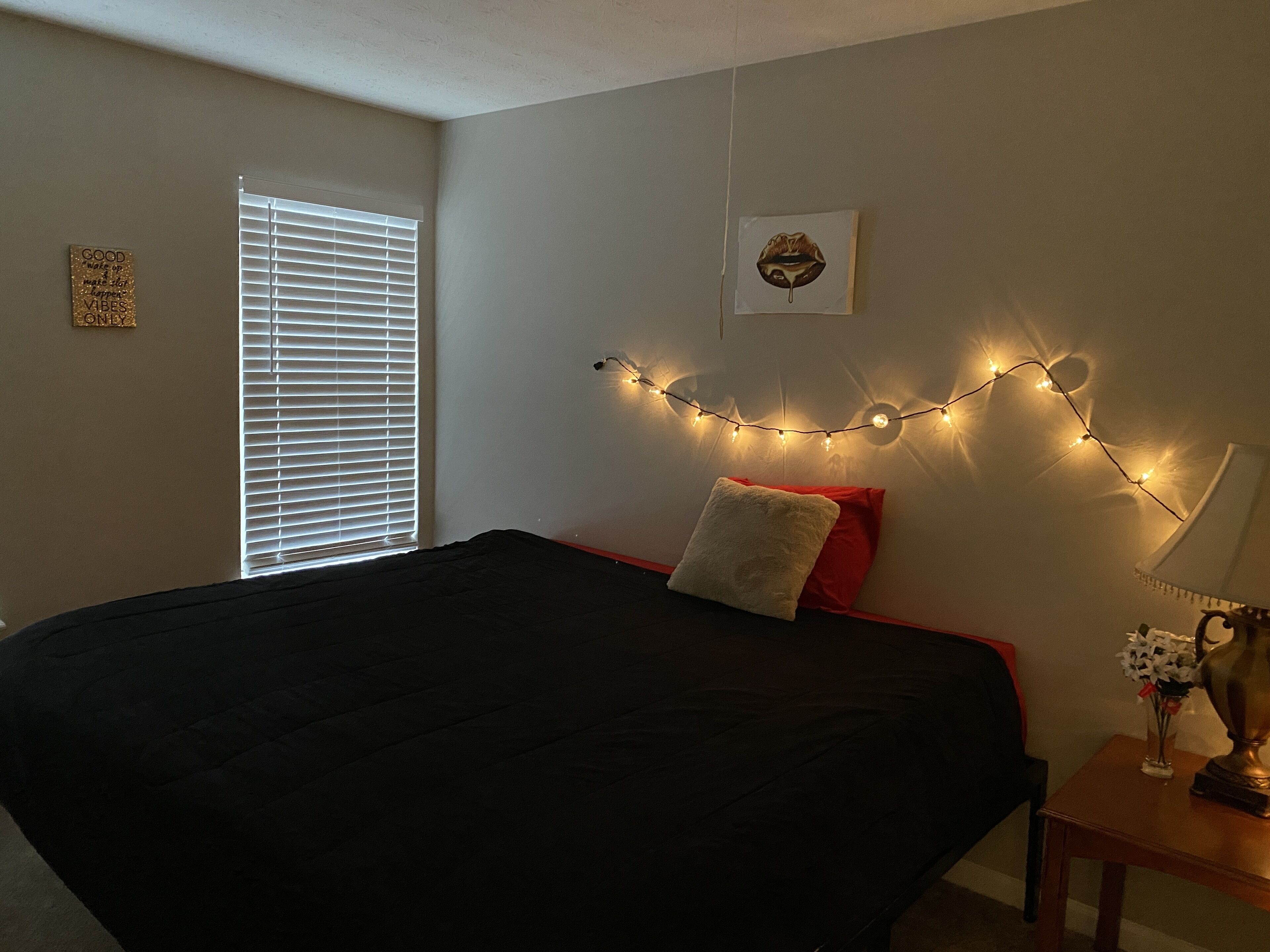 420 4Bedroom king soft bed Designer Home