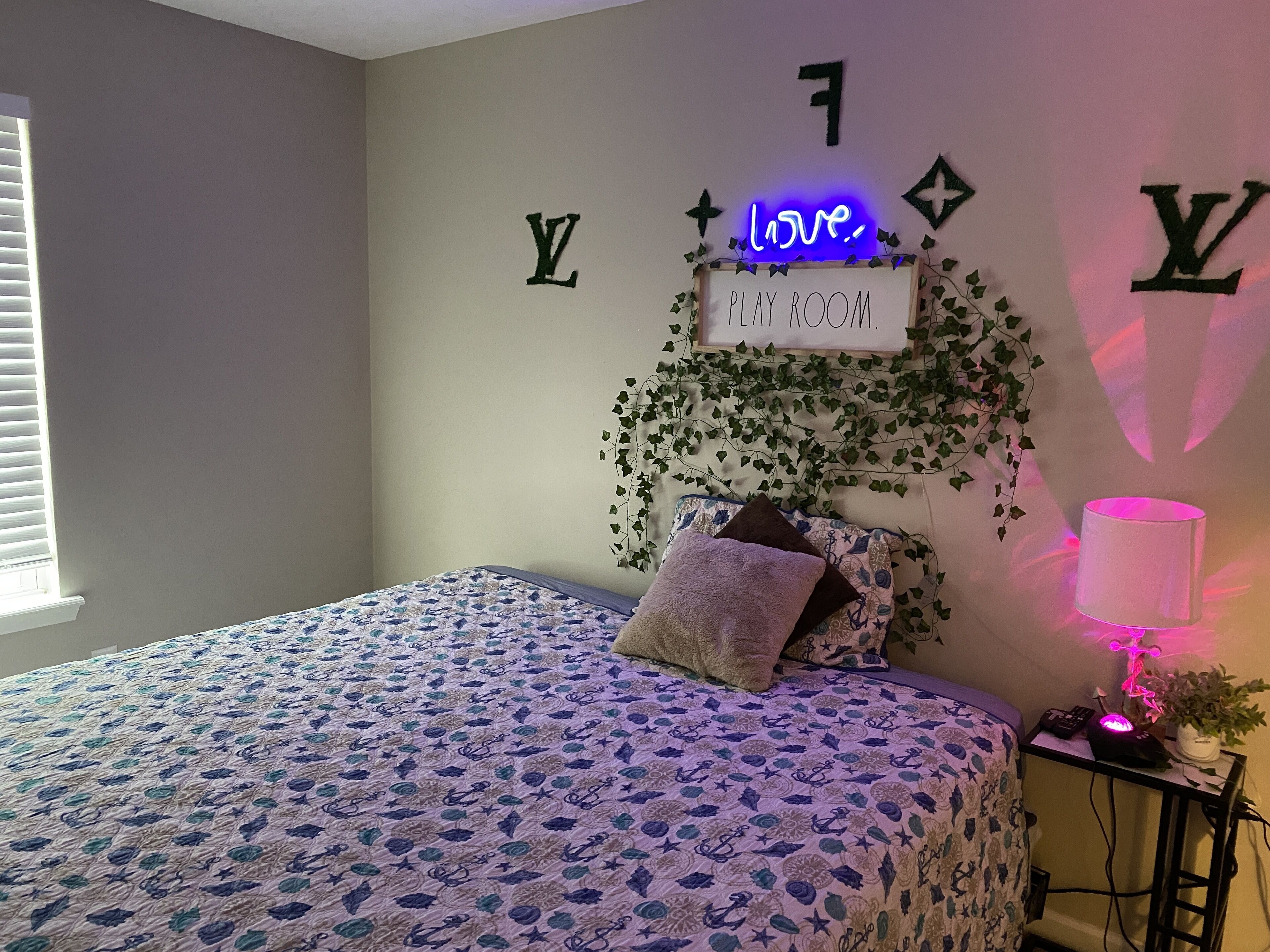 420 4Bedroom king soft bed Designer Home