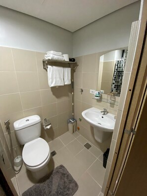 Douche, bidet