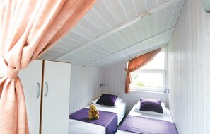 Ferienhaus (Strandpark 23) | 4 Schlafzimmer, kostenloses WLAN