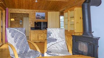 House (Ferienpark Lauterdörfle) | Living room | Table tennis