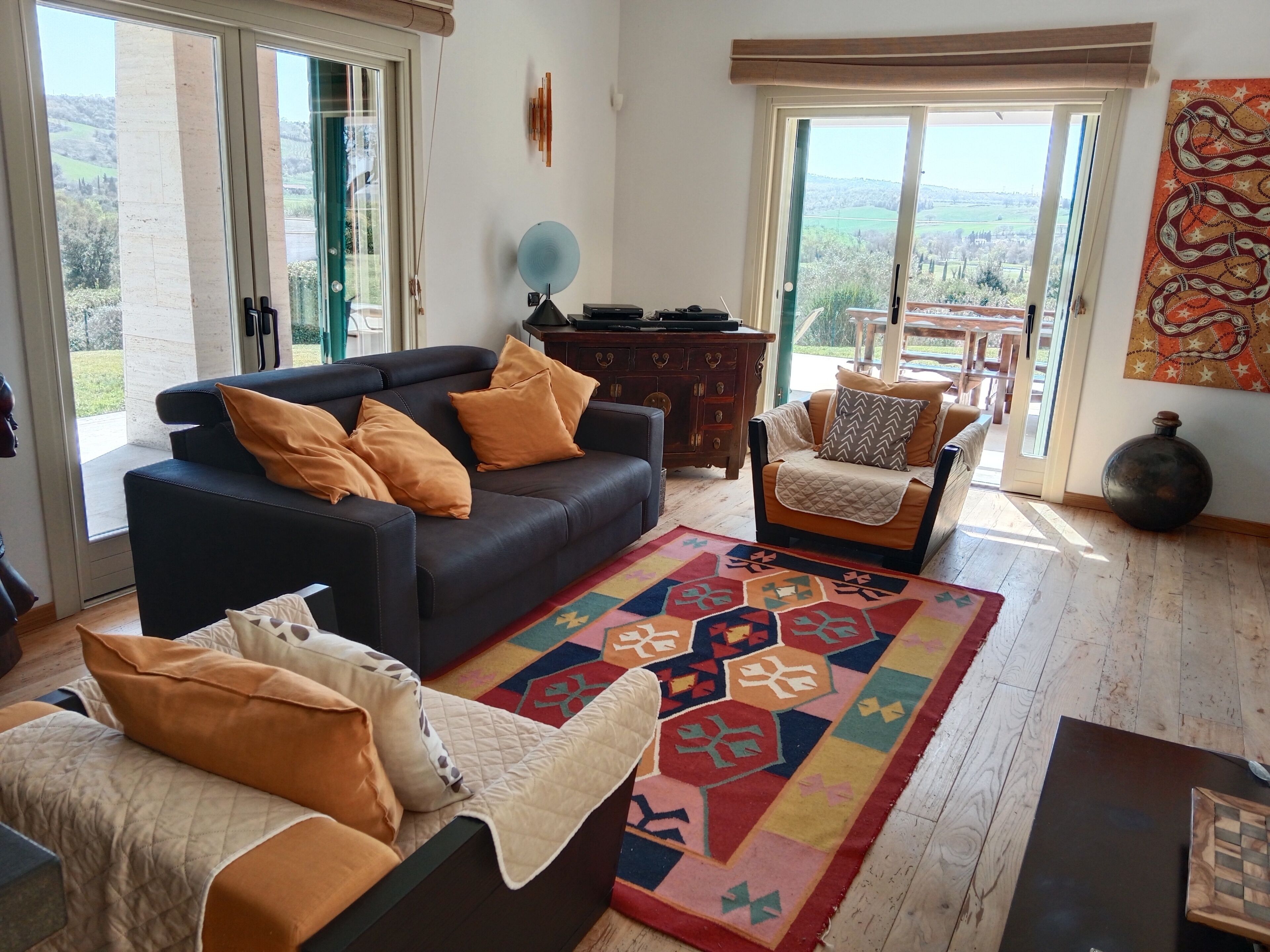 Relaxing villa 10 minutes from the spa park and golf course, in the Tuscan hills