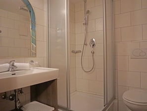 Hair dryer, towels