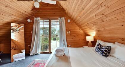 Bracken Ridge Vineyard - The Stables - Villa 1