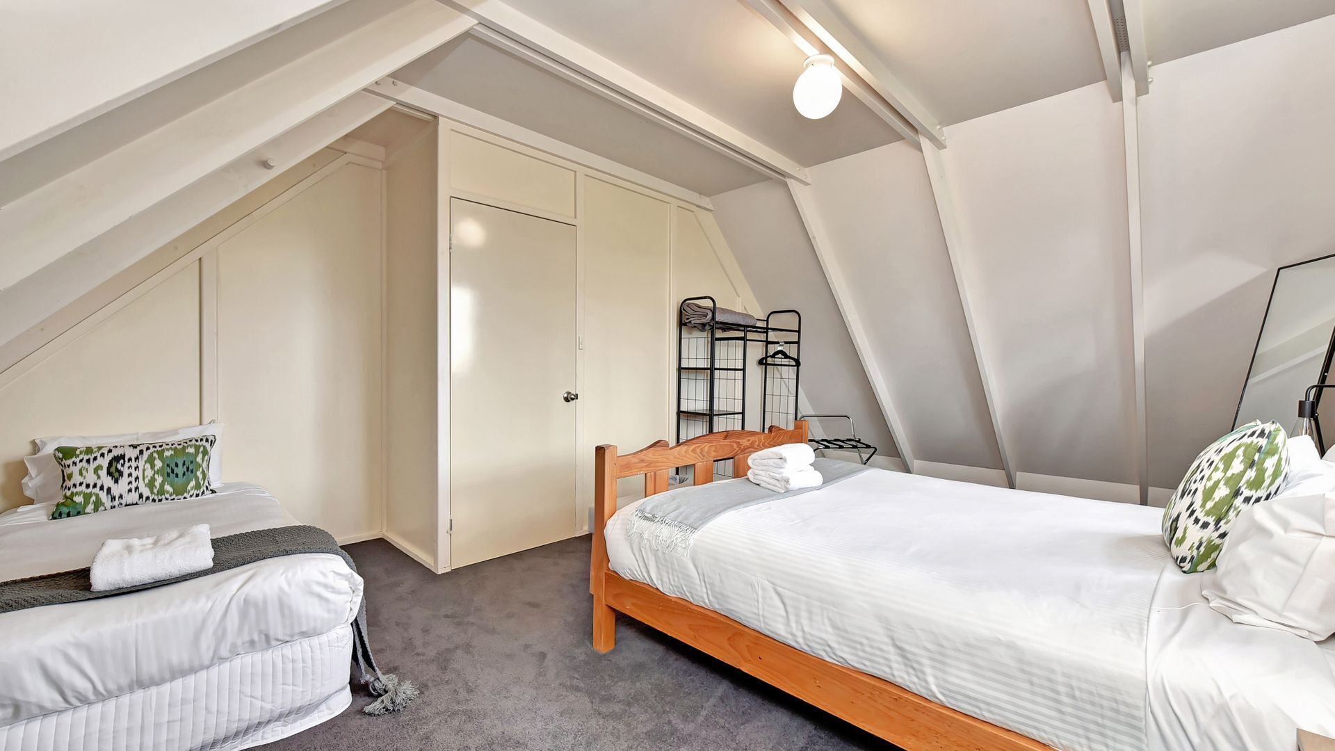 2 bedrooms, iron/ironing board