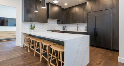 Stunning Condo in Downtown Ketchum with Covered Deck