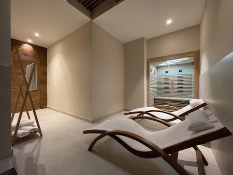 Sauna, hot tub. Apartamentos Las Indianas