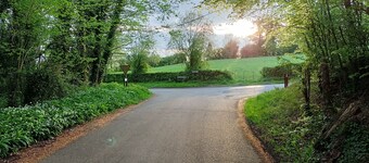 Farmhouse Bungalow on Working Farm