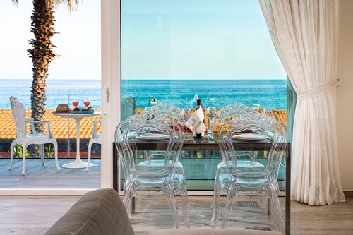Exceptional modern apartment with majestic sea view in Letojanni - DiCasaInSicilia