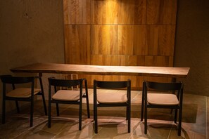 Bar (on property) - AMAZA (Himi)