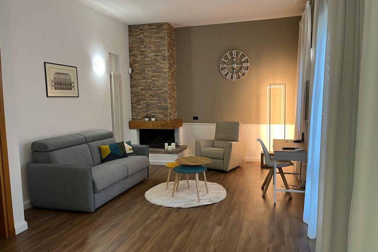 Flat-screen TV, fireplace