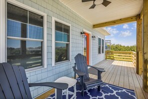 Terrace/patio - Your Fresh Beach Oasis! (Corolla)