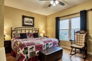 2 bedrooms, iron/ironing board, WiFi, bed sheets - FREE Dollywood Ticket • City View • Lazy River • Whispering Pines 242 (Pigeon Forge)