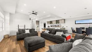 تلفزيون، تنس طاولة