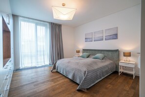 Luxury-Apartment | Allergikerbettwaren, Daunenbettdecken, individuell dekoriert