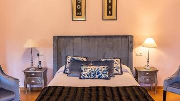 Premium studio suite | Verduisterende gordijnen, geluiddichte muren, babybedden (toeslag)