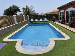 Alberca climatizada 