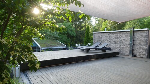 Comfortable vacation home with pool, sauna, large garden ...