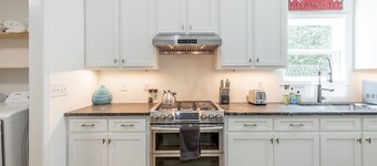 Cloudland Summit | Hot Tub + Grill | Dog Friendly