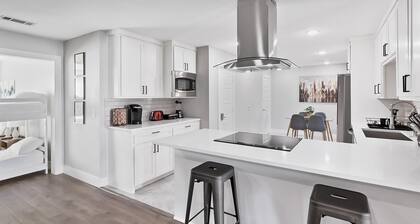 Ridgefield Estate, 5BED, Backyard, Games
