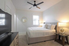 3 Schlafzimmer, Bügeleisen/Bügelbrett, WLAN, Bettwäsche