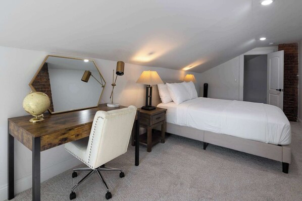 5 Schlafzimmer, Bügeleisen/Bügelbrett, WLAN, Bettwäsche