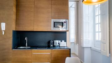 Standard Apartment, 1 Bedroom | Private kitchen | Espresso maker, mini-fridge, microwave, stovetop