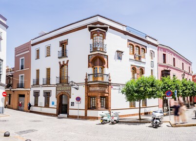 Casa Palacio La Casa Blanca Suites