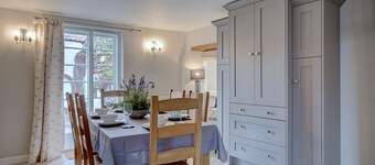 Three double bedroom fisherman’s cottage-breathtaking views across RSPB marshes.