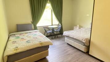 Desk, free WiFi, bed sheets