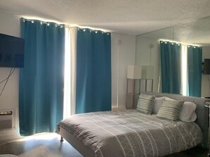 1 bedroom, iron/ironing board, WiFi, bed sheets