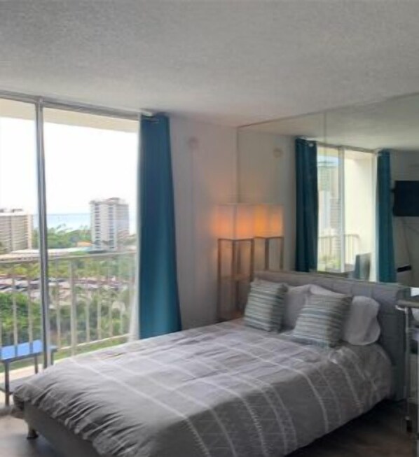 1 bedroom, iron/ironing board, WiFi, bed sheets