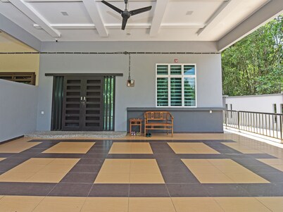 OYO Home 90584 Dz Homestay Bukit